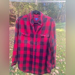 Men’s Red & Black Buffalo Plaid Flannel Shirt